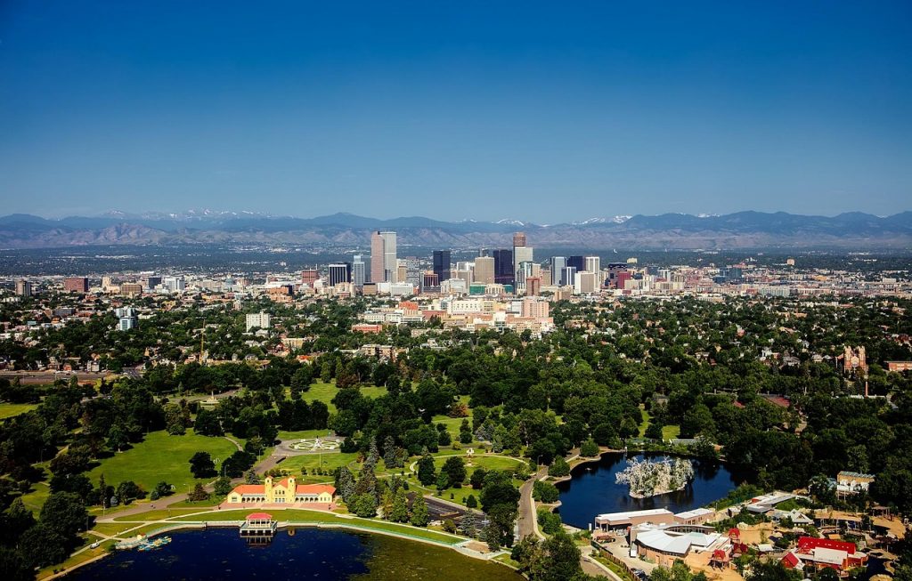 denver, colorado, city, urban, cityscape, skyline, buildings, trees, nature, public park, mountains, scenic, lake, water, blue park