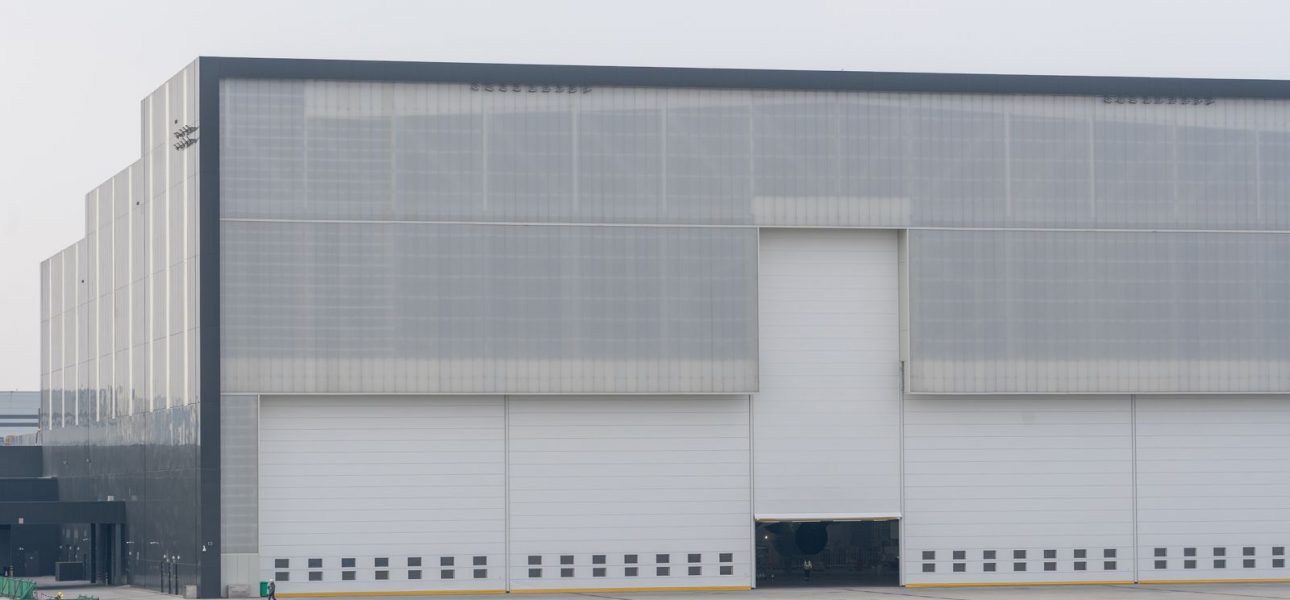 Modern industrial building for adaptive reuse